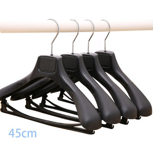 45cm Wholesale Custom Logo Display Skirt Cloth Hanger Man shirt Suit Coat Non-slip Plastic Clothes hangers for clothing store