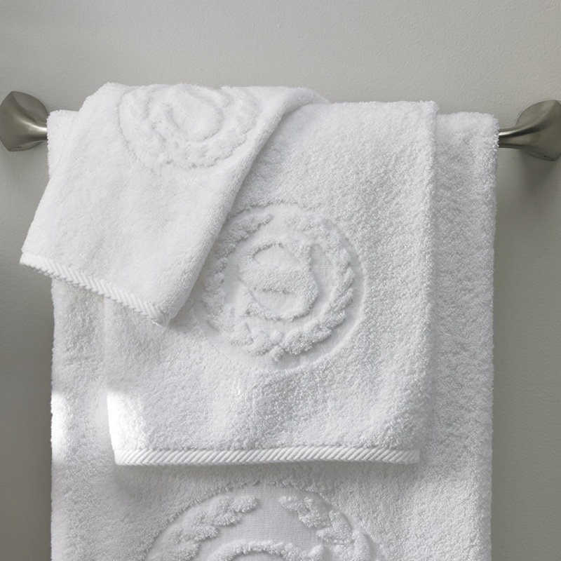 Luxury Hotel Bath Linen White Balfour Five Star Hotel Towel 100% Cotton Emboss logo Bath Towel For Hotel/spa