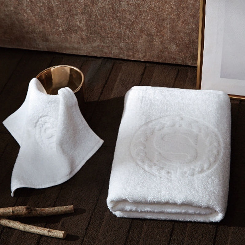 Luxury Hotel Bath Linen White Balfour Five Star Hotel Towel 100% Cotton Emboss logo Bath Towel For Hotel/spa