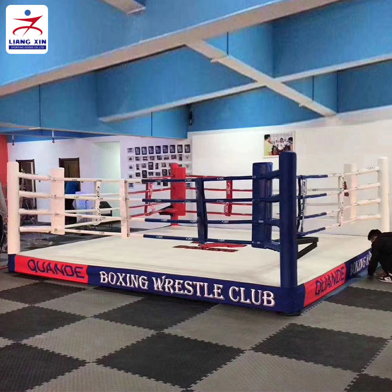 Black and white boxing ring juguete ring boxeo