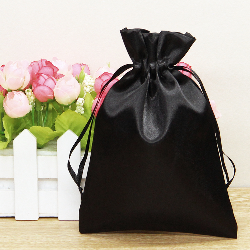 Custom string black jewelry satin silk pouch drawstring wig glasses duster satin bag