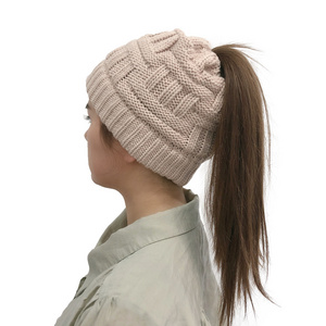 wholesale custom logo winter warm acrylic solid color cold hat knitted hat ponytail beanie