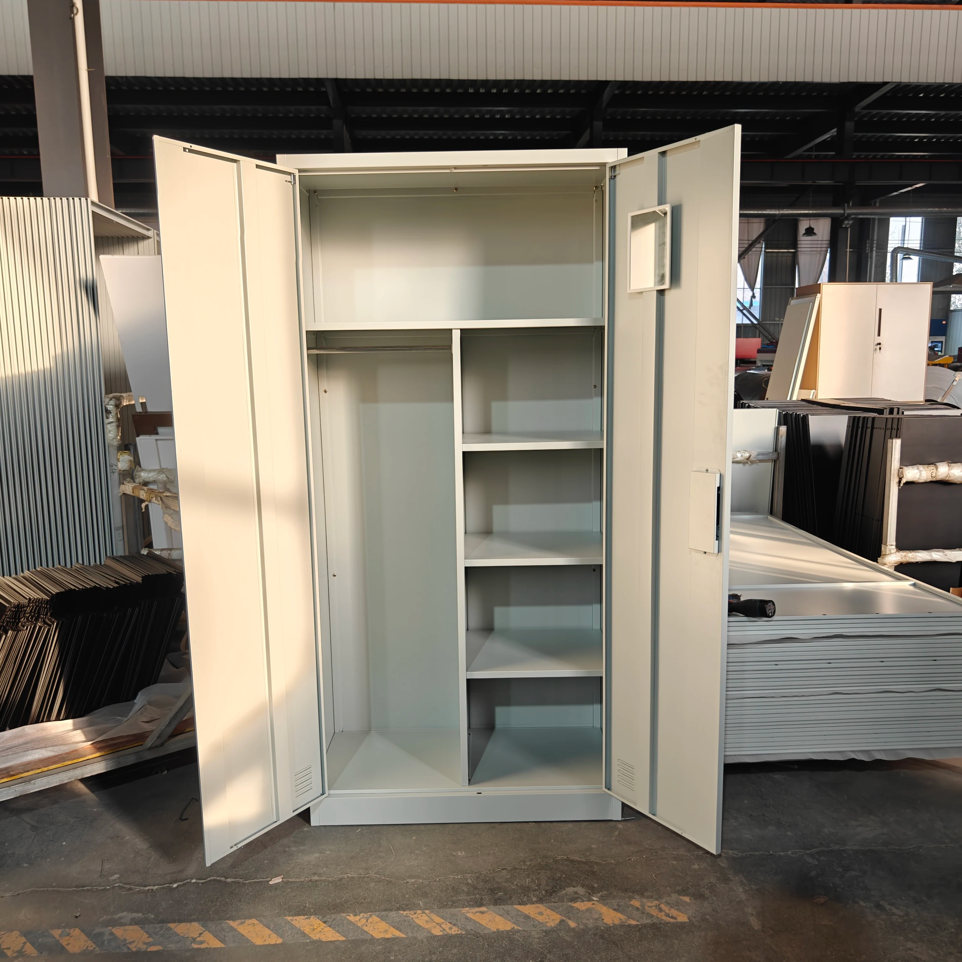 Office furniture staff adult cabinet 2 Door Clothing Steel Cupboards For Clothes Cabinet Locker Bedroom Wardrobe