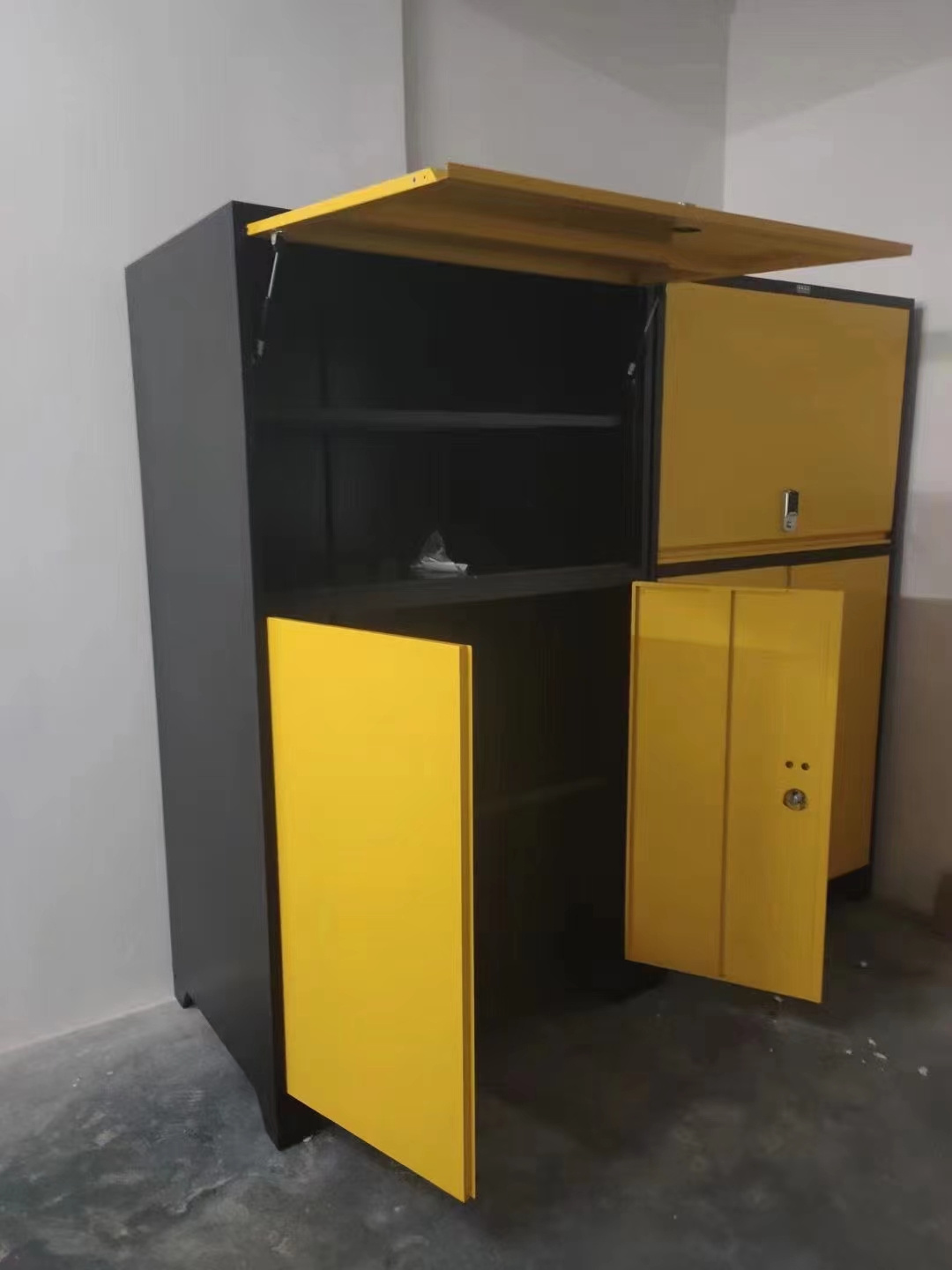 Custom Car Storage Metal Cabinet For Garage Storage Tool Cabinet Large Garage Cabinet Car Park Storage Locker