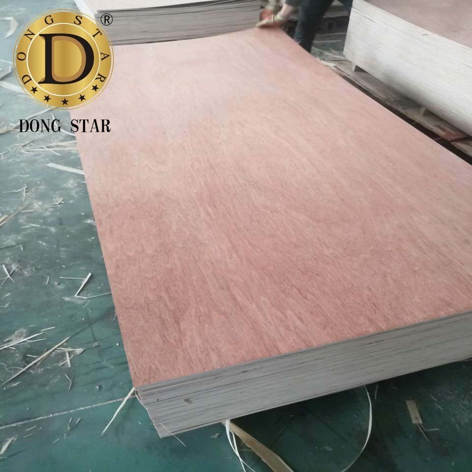 2.7mm 3mm 5mm 18mm Bintangor / Okoume/ Pine Wood Veneer Faced Plywood Commercial Plywood