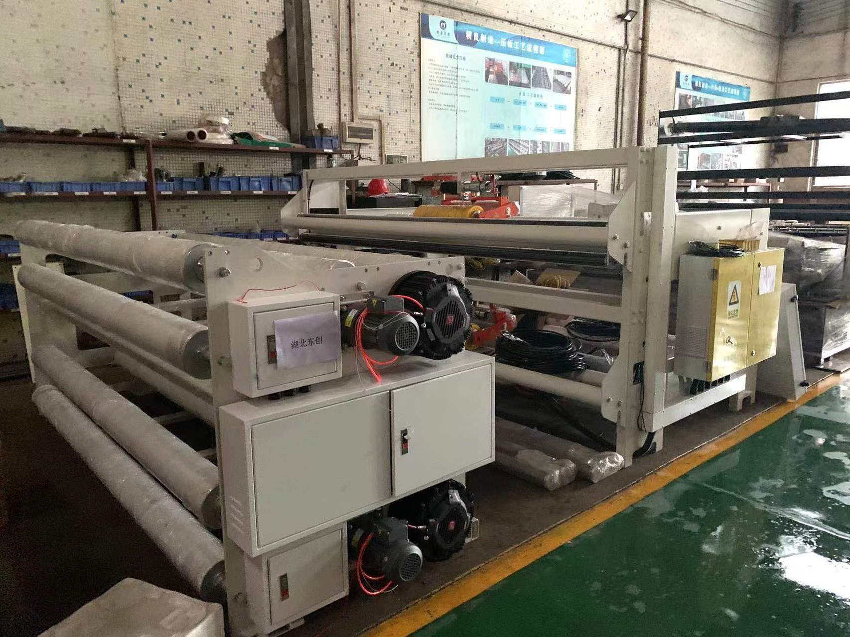 Fully Automatic Overhead Bridge Tension Controller Alignment Machine Web Guide System For Corrugated Cardboard Production Line