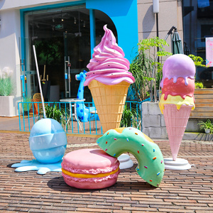 Giant food props resin dessert figure life size fiberglass ice cream sculpture for shop decoration