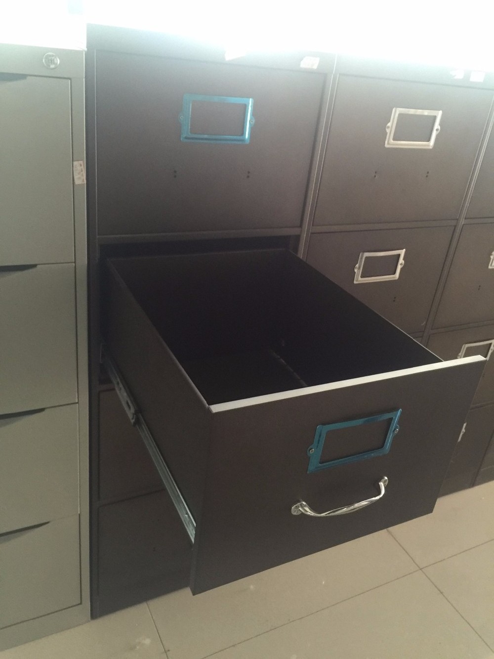 Knocked down structure high quality 4 drawer steel filing storage vertical file cabinet