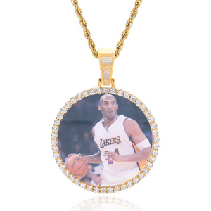 Hiphop Fashion New Custom 18k Gold Plated Cz Iced Out Photo Round Pendant