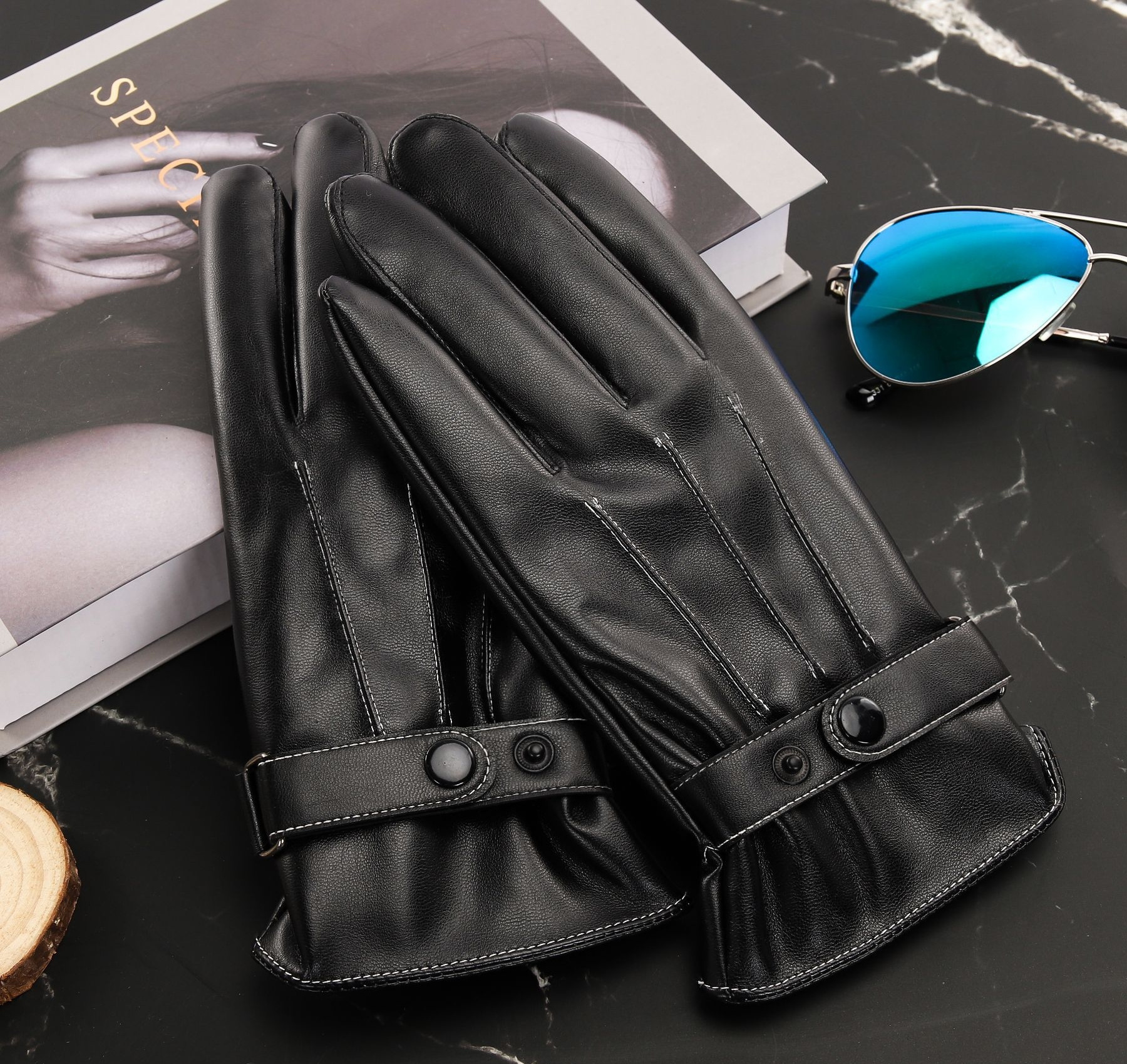 Winter driving leather  cold protective gloves fashion touch screen men waterproof winter gloves