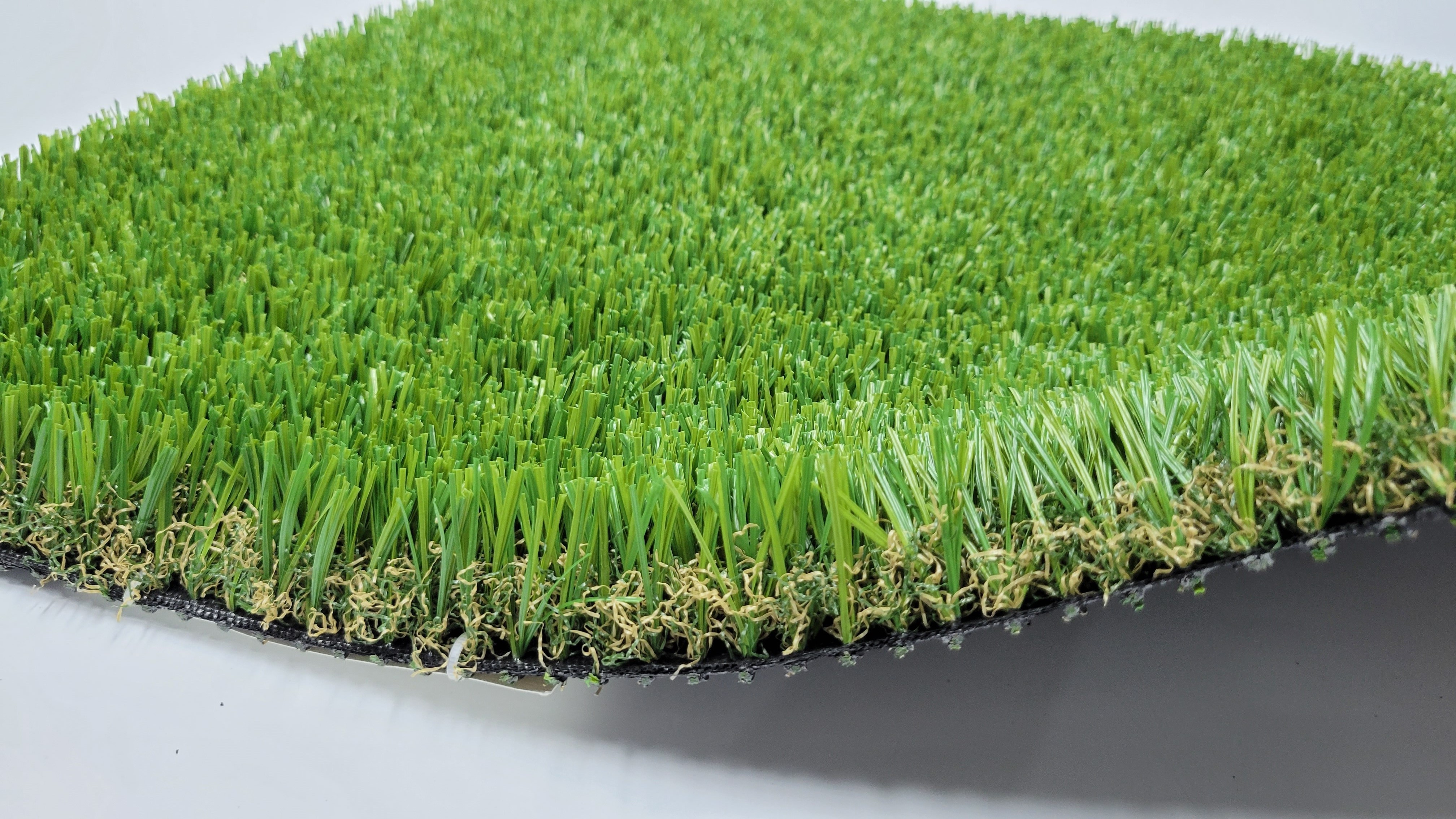 Manufacturer Directly Flooring Plastic Nylon Artificial Grass Synthetic Turf for Garden