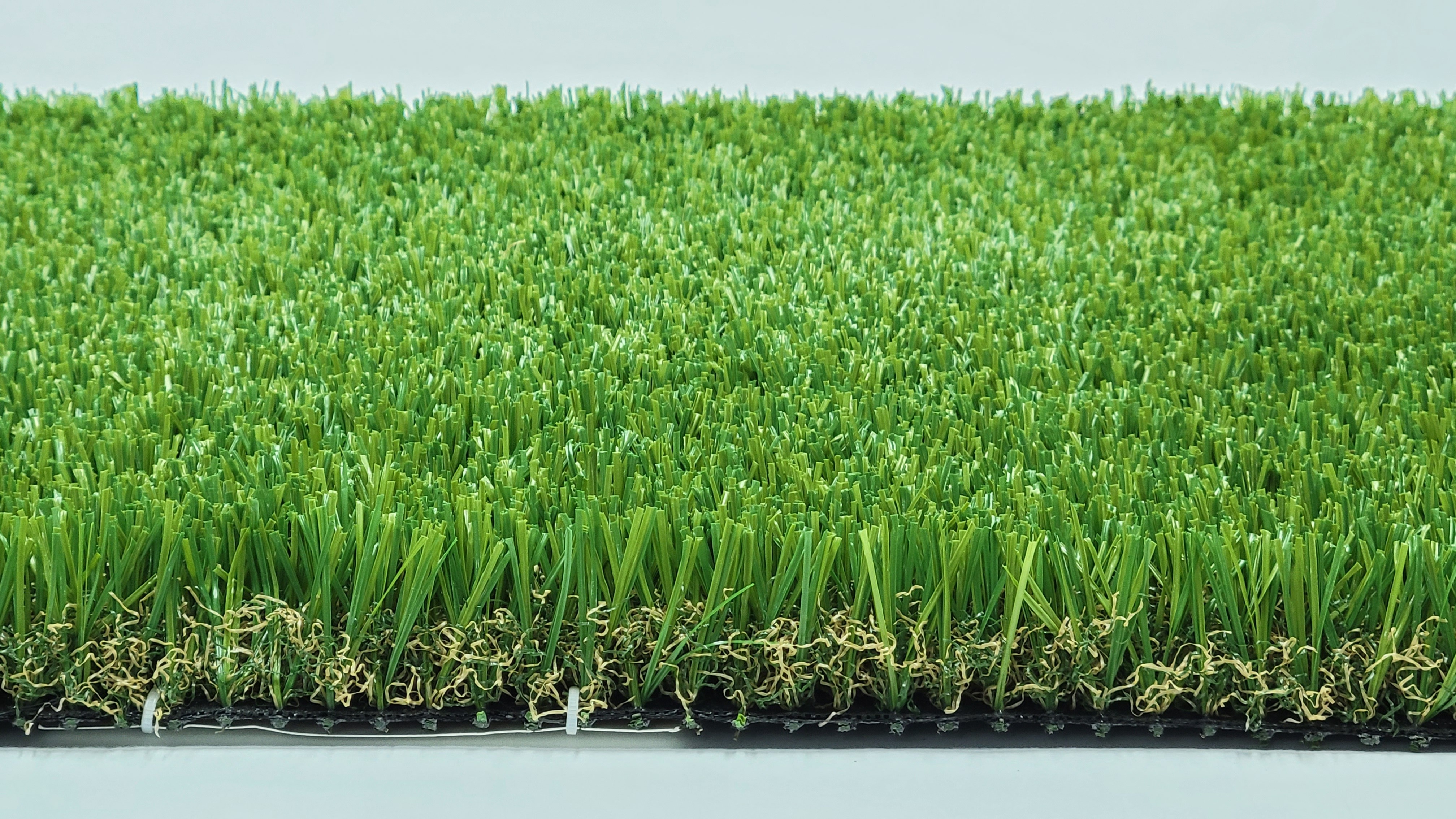 Manufacturer Directly Flooring Plastic Nylon Artificial Grass Synthetic Turf for Garden