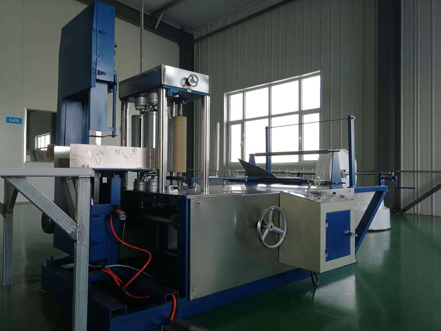 Gauze Tissue Cotton Non-woven Fabric Folding Making Machine