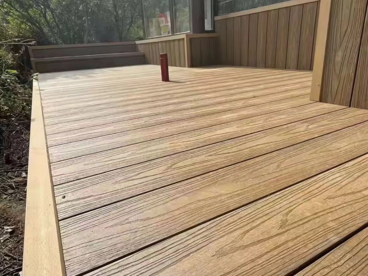 Eco-friendly outdoor Wood Plastic composite Deck boards wood texture flooring cheap artificial hardwood lumber wpc decking