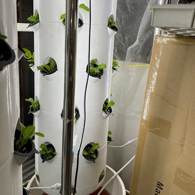 NEW Vertical Hydroponic Tower Hydroponic Growing System Aeroponic  Tower  With LED Light For Leaf And Vegetables