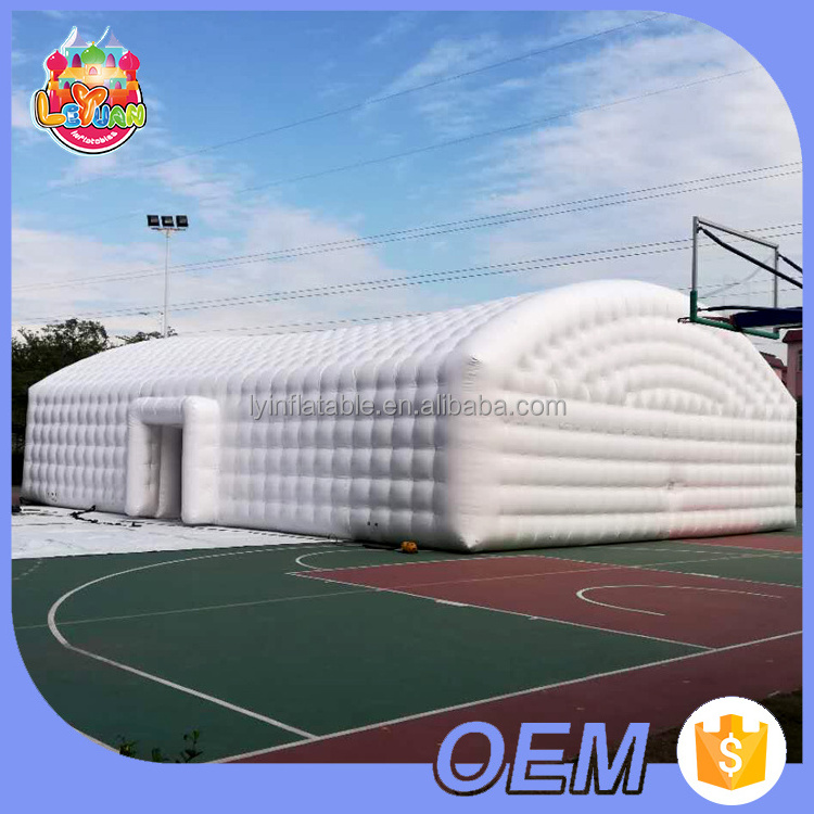 Custom airtight inflatable party marquee / inflatable wedding tent / huge air white event house for exhibition