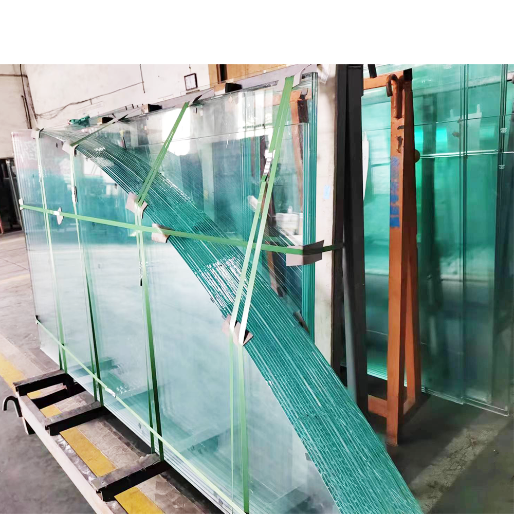 3mm Pvb Interlayer Triple Toughened Laminated Glass Tempered Textured Glass