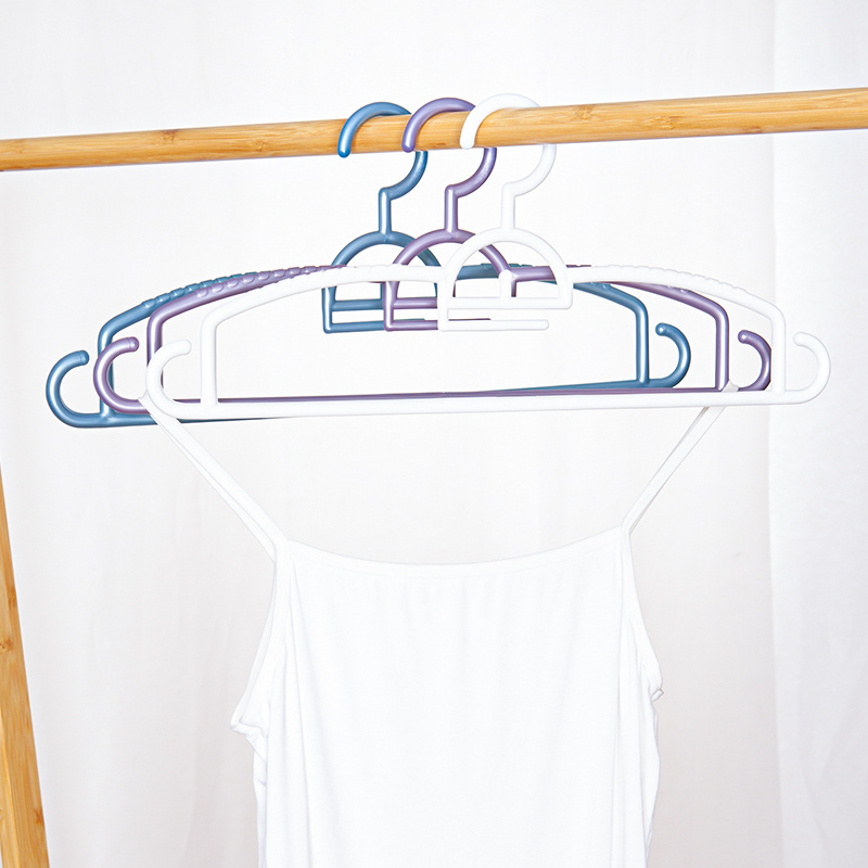 2024 Custom Luxury Wall-Mounted Plastic Coat Jacket Hanger Rack Space-Saving Baby Clothing Dryer for Wardrobe Use