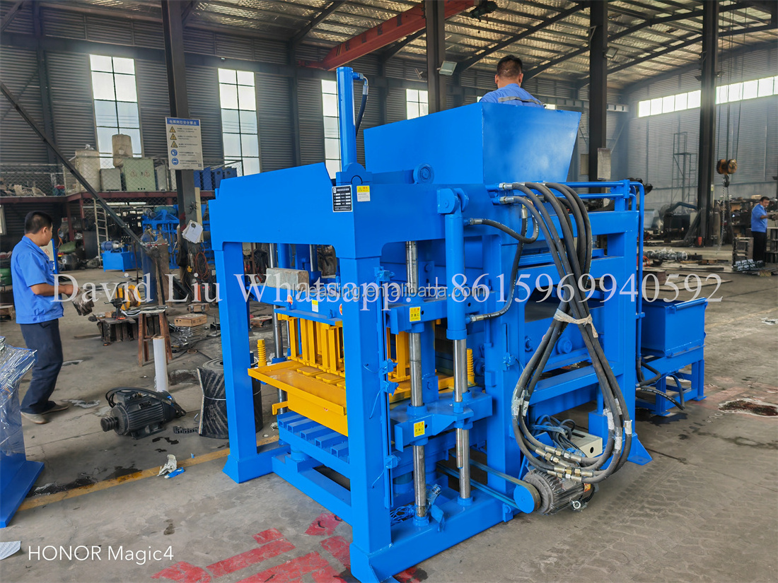 QTJ4-18 Fully Automatic Concrete Cement Brick Block Making Machine Brick Making Machine Manufacturer Paving Stone 5500 15-25s