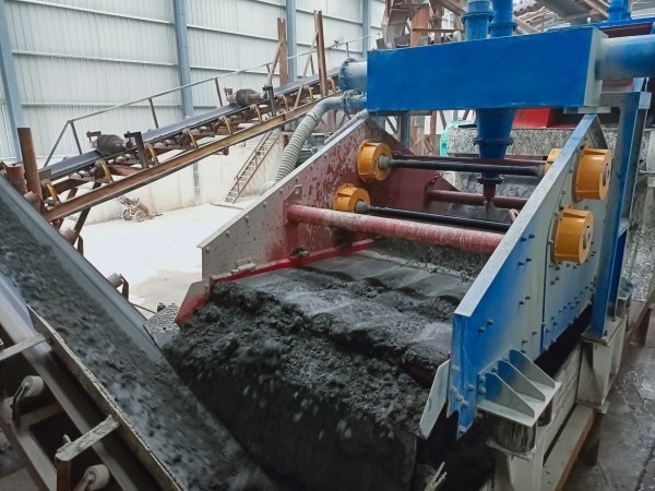 Coal Washing Vibrating Screen Models Wet Minerals Dewatering Screen Best Price