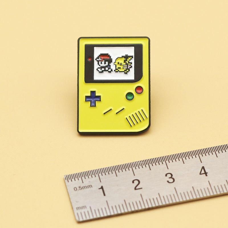 New Creative Game Console Cartoon Brooch Metal Badge Funny Gift