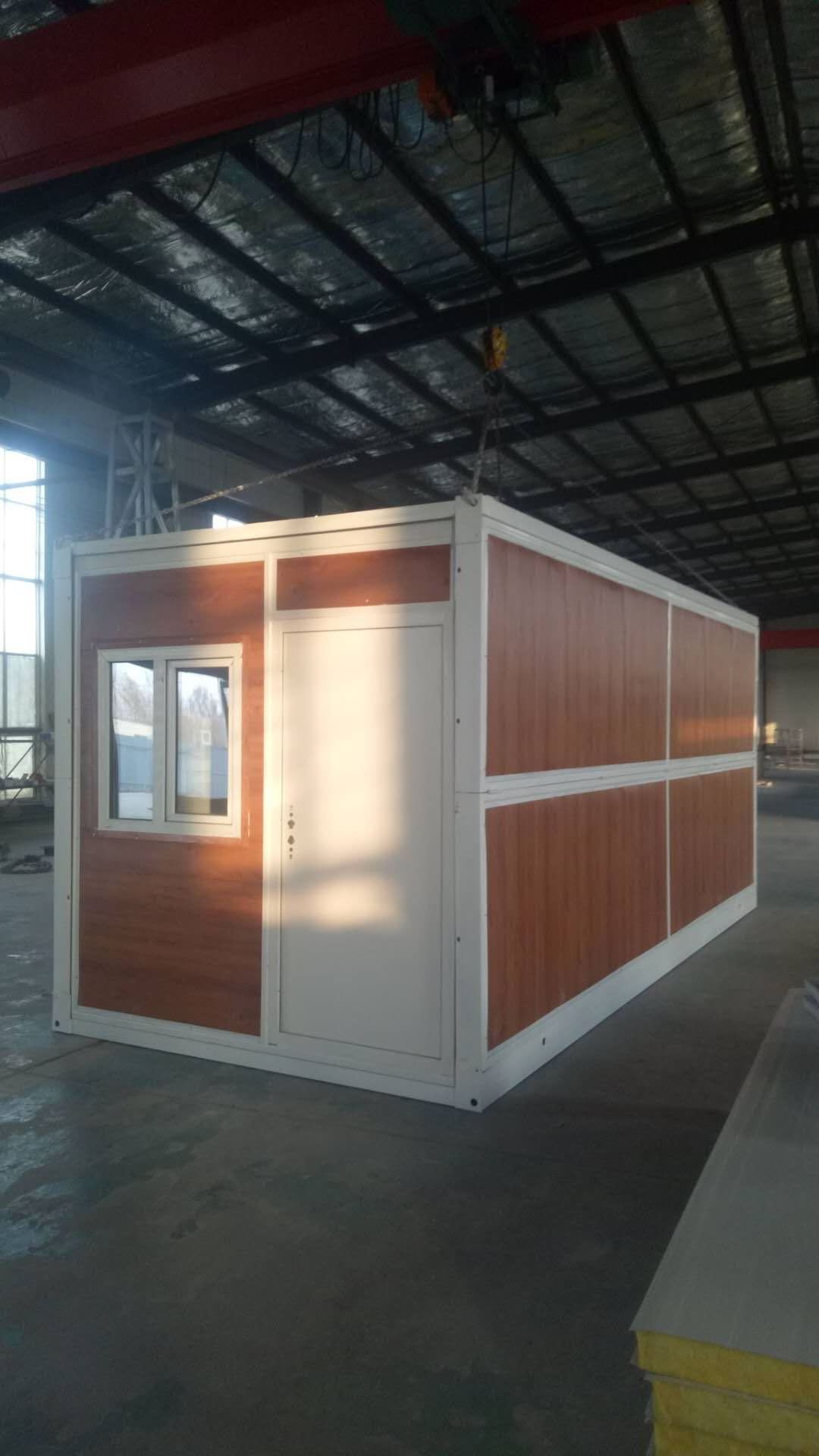 Hot sale 20ft newest best selling prefabricated foldable portable prefab folding container houses homes offices