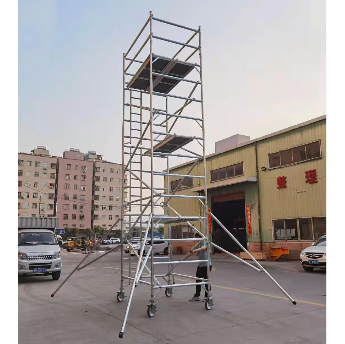 SGS certificate Used Scaffolding For Sale /portable scaffolding movable Aluminium Scaffolding