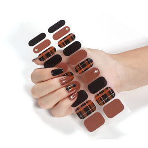 Retro Maillard Brown Nail Strips Full Nail Wraps Adhesive Fingernail Stickers Grid Pattern Nail Art Decal for Women DIY