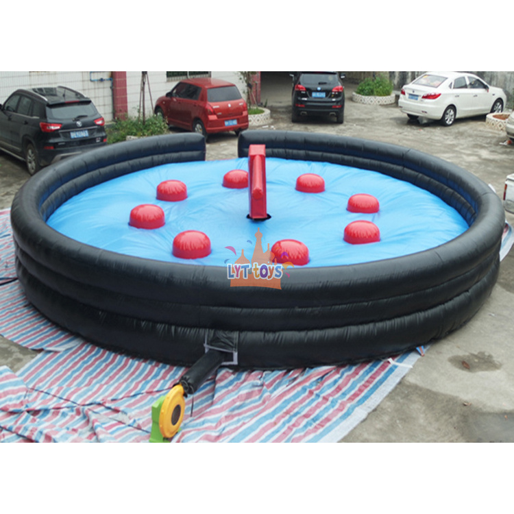 New Inflatable Sports Games Meltdown Rodeo Riding Machine Inflatable Wipeout