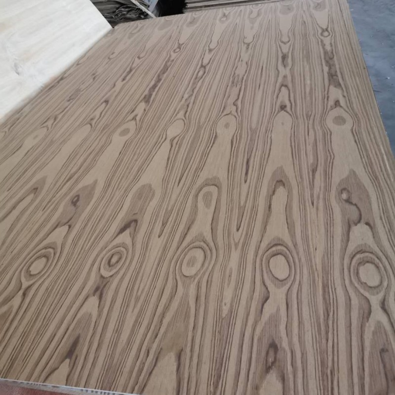 Natural Red /White Oak Plywood 1220*2440*18mm Best Price From China Factory