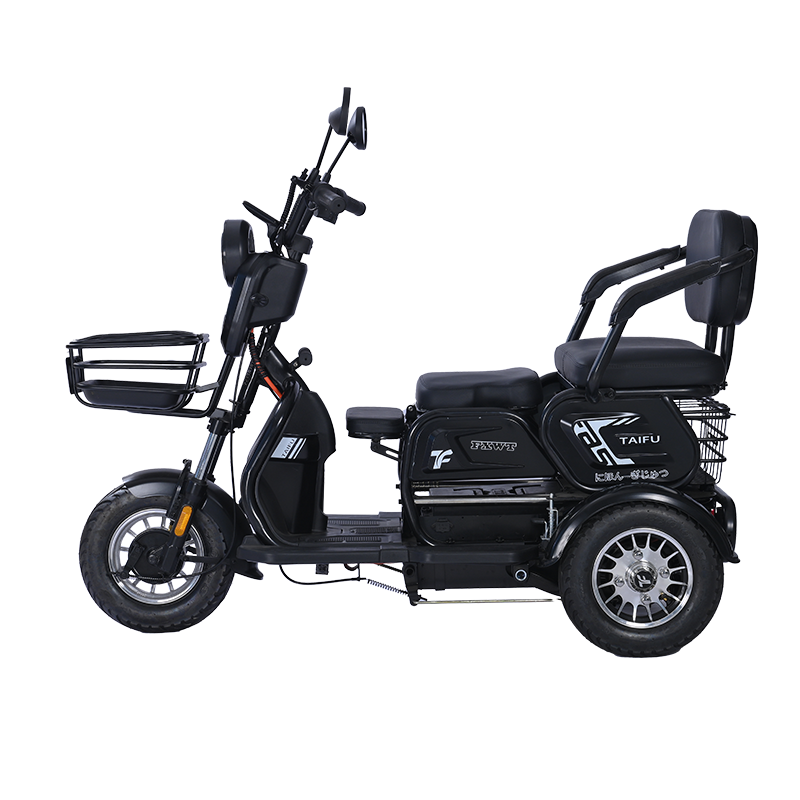 60V Electric Scooter Tricycle Bicycle Lithium Ion Batteries Pedicab High Carbon Steel Frame