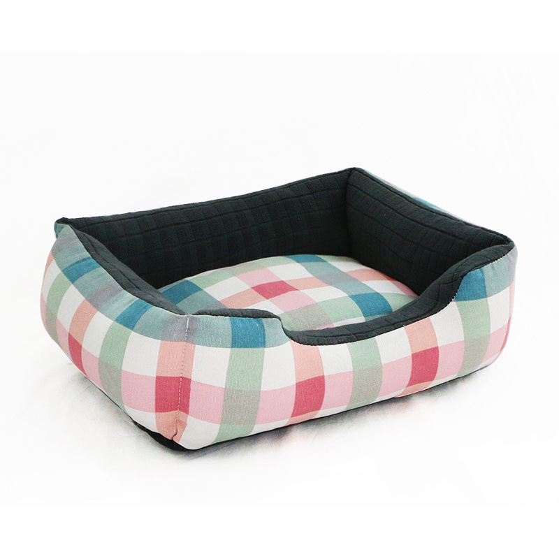 New Design PP Cotton Dog Couch Bed Durable Friendly Luxury Detachable Washable Boucle Pet Cat Dog Bed for Animals