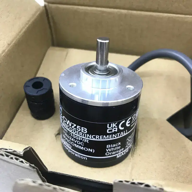 E6B2-CWZ5B 100PR Encoder Brand New Original E6B2 Series E6B2 CWZ5B 100PR