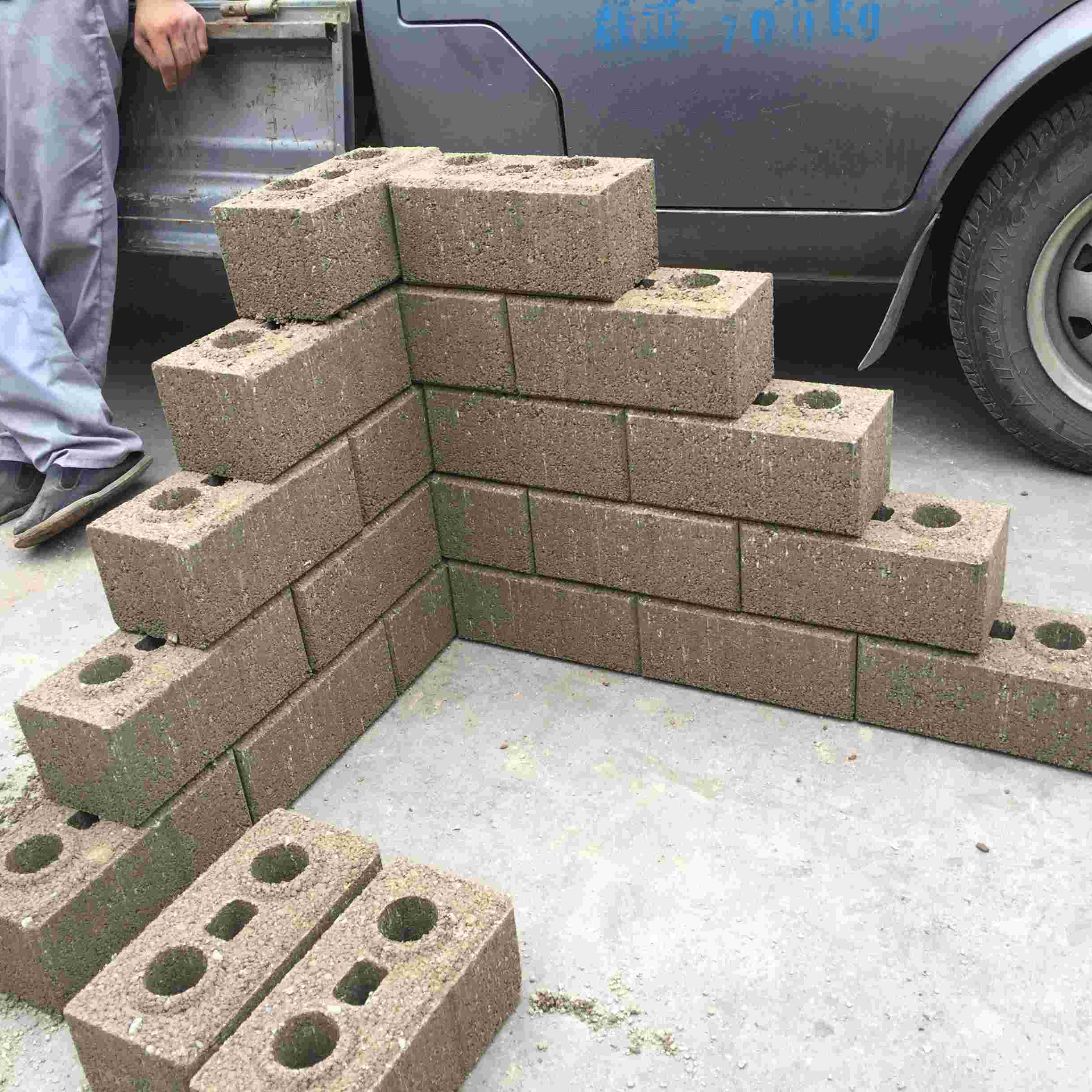 Red  Clay Brick Making Machine Fully Automatic Lego Mud Earth Soil Dirt Bricks Machine Making