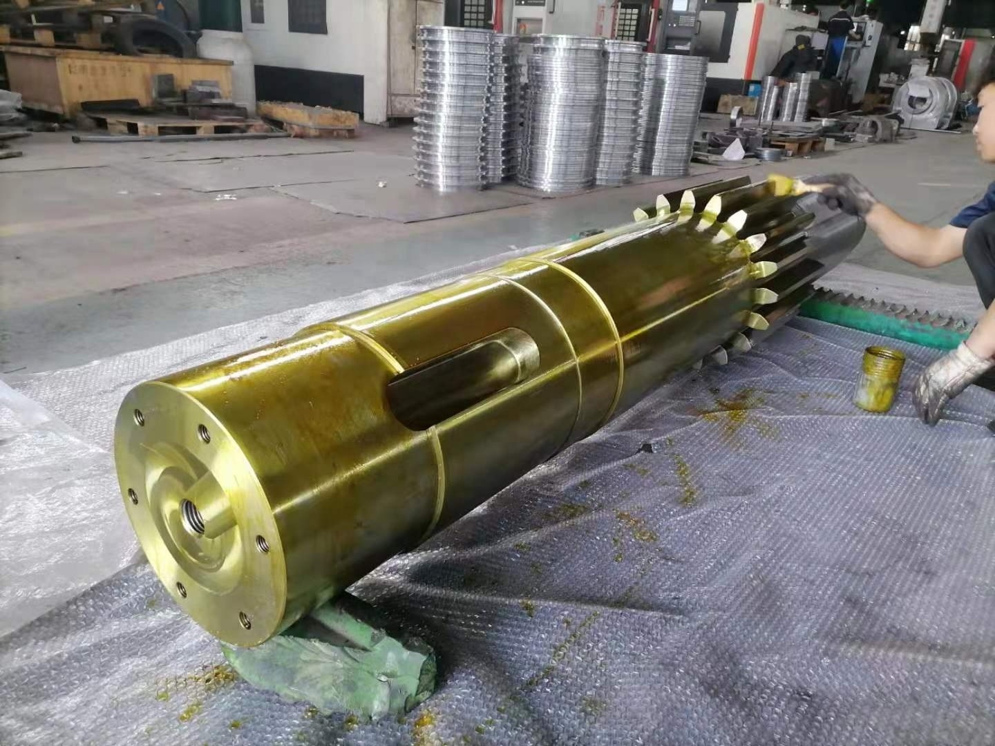 Luoyang Yogie arbre de pignon sugar cane mill EN24 Carbon Steel accept customization gear shaft