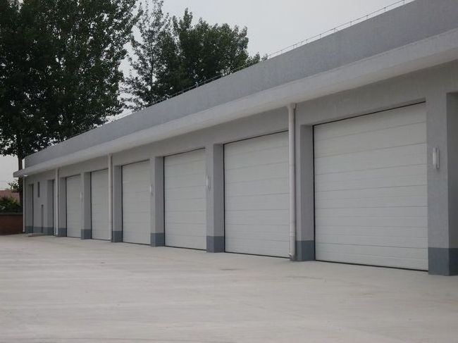 Hot Sale Low Price High Quality automatic metal Sectional Garage Door For Homes