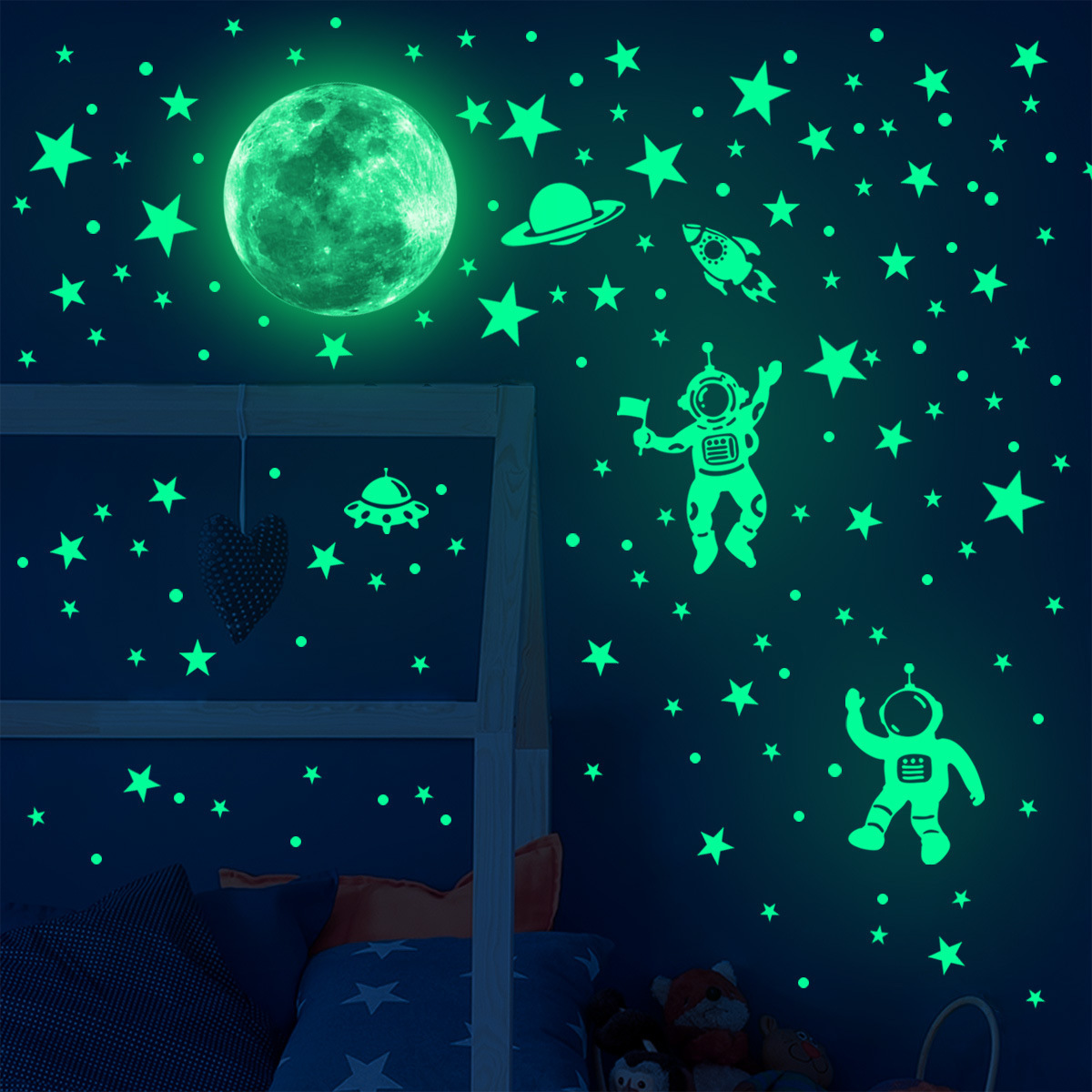 New Glow In The Dark Wall Stickers Astronaut Cartoon Rabbit Bunny Stars Spaceship Children Kids Room Decoration Wall Sticks