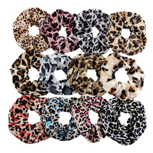 Women's Animal Style Leopard Print Hair Scrunchies Cheetah Scrunchie Leopard Hair Ties Elastic Bobbles Leopard Velvet Scrunchies