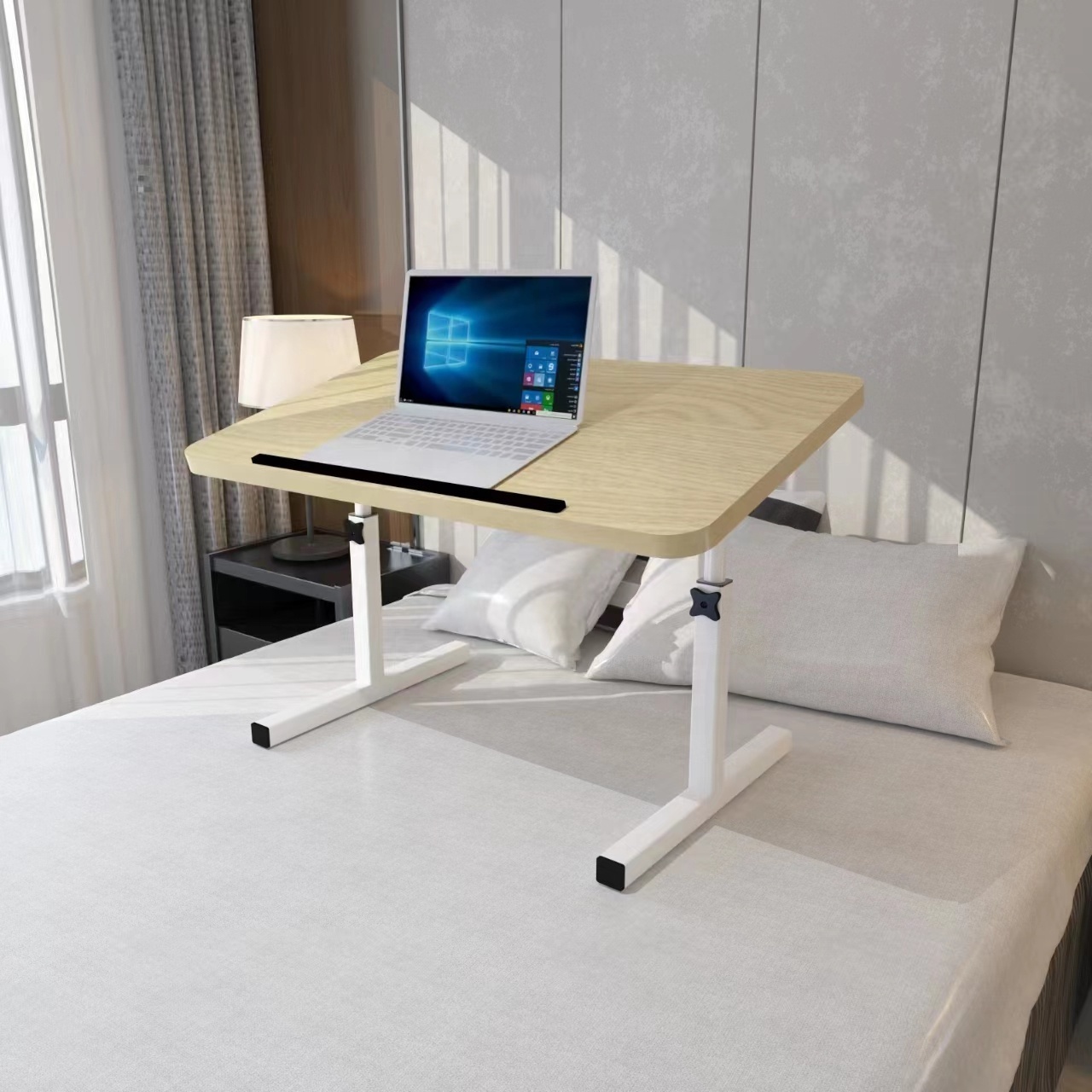 Portable Foldable Laptop Stand Desk Laptop Table for Breakfast Sofa Floor Bed Home Work Folding Table