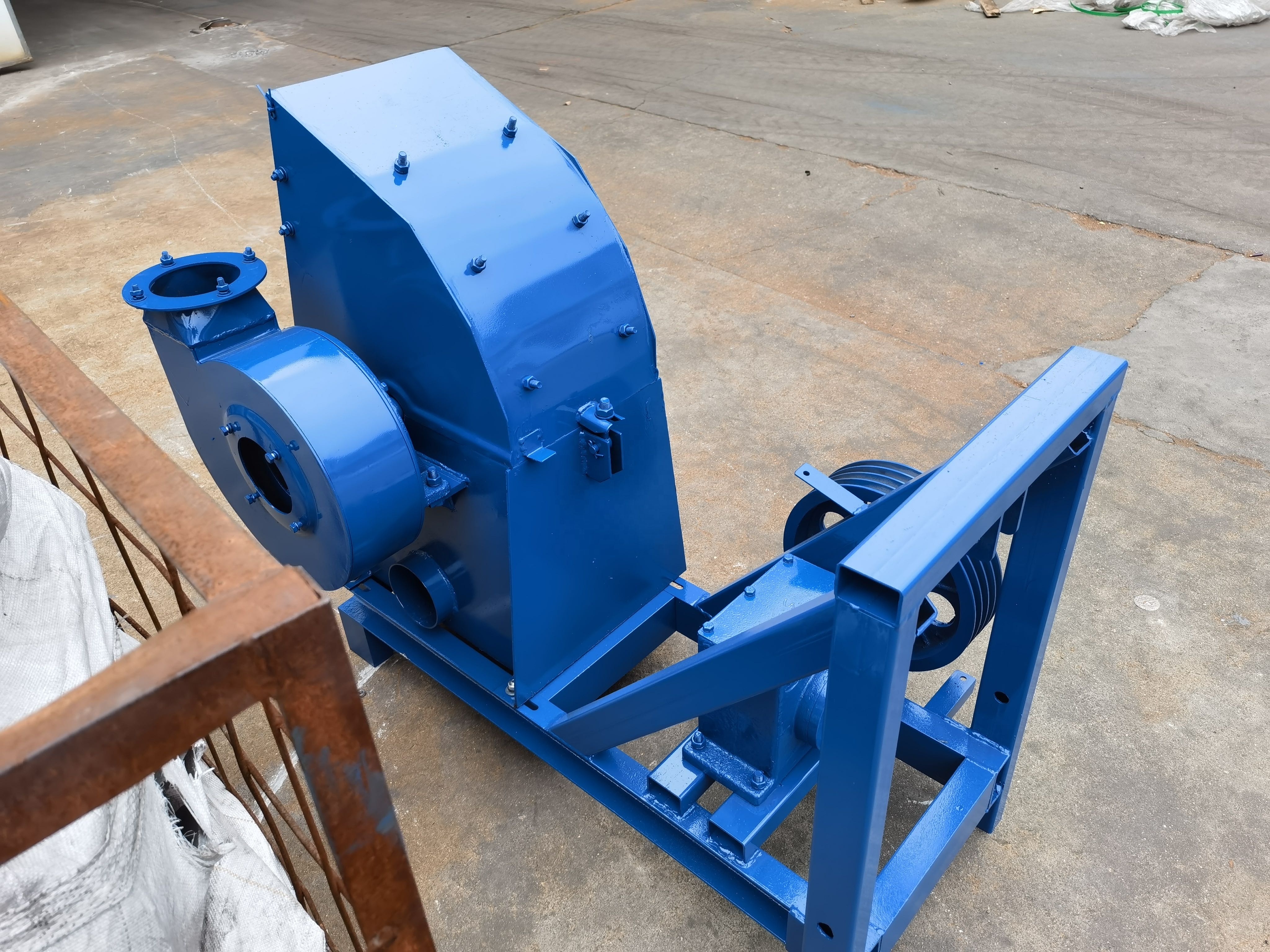 PTO driven  hammer mill  wood crusher