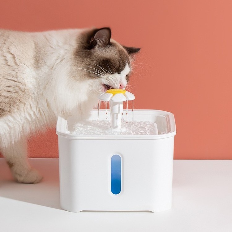 2.5L Automatic Drinking Fountain Pet Cat Water Fountain with LED Electric USB Dog Cat Pet Mute Drinker Feeder Bowl Pet