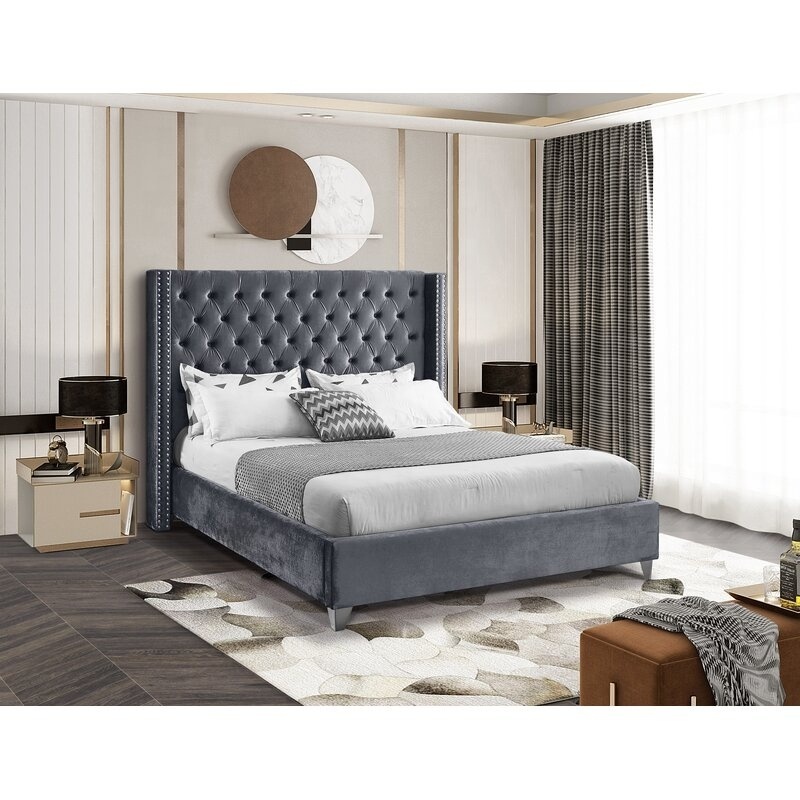 Home bedroom furniture velvet fabric tufted wooden slat queen size bed