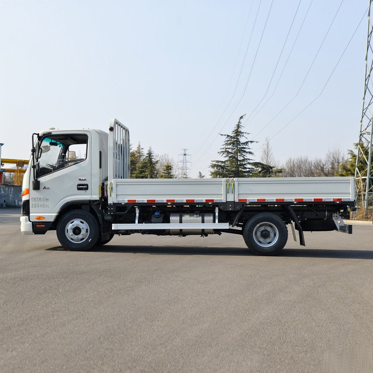 Factory direct sale low price light truck JAC Junling A8 truck 4x2 4.8m light cargo truck