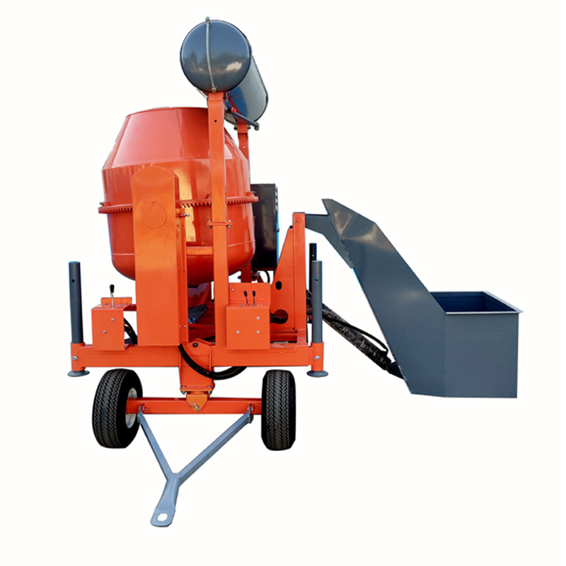 Portable diesel gasoline 800L 3 yard cement self loading concrete mixer with water pump machine