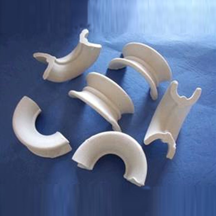 High Temperature Resistance Porcelain Saddle Random Packing Ceramic Intalox Saddle Ring For Drying Columns