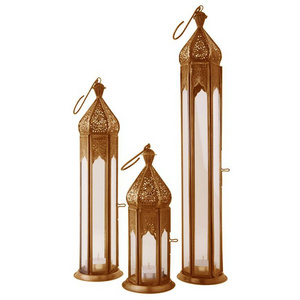 Modern Handmade Metal Moroccan candle holder for pillar candles METAL lantern in gold for Home Decor Luxury