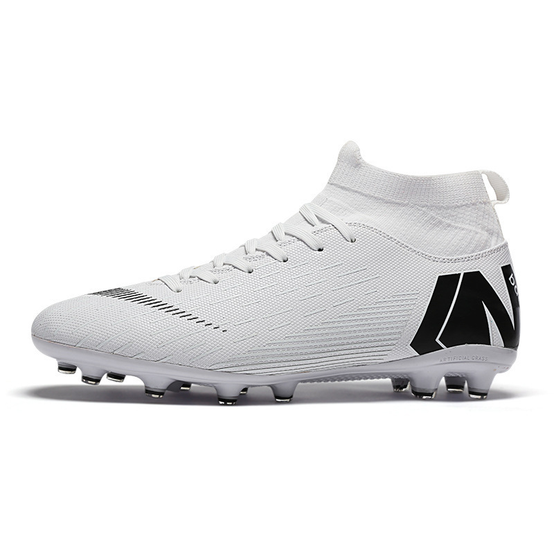 High Quality Black Men Football Cleats  Boots Athletic  Breathable Soccer  Turf Shoes Anti-Slip Soccer Boots