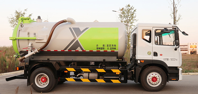 Chinese Mini XZJ5120GXWD5 Vacuum Truck Tanker Municipal 12 ton Small Sewage Suction Trucks Price