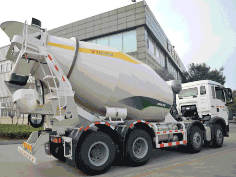 10 cubic meters concrete mixer truck G10V with spare parts