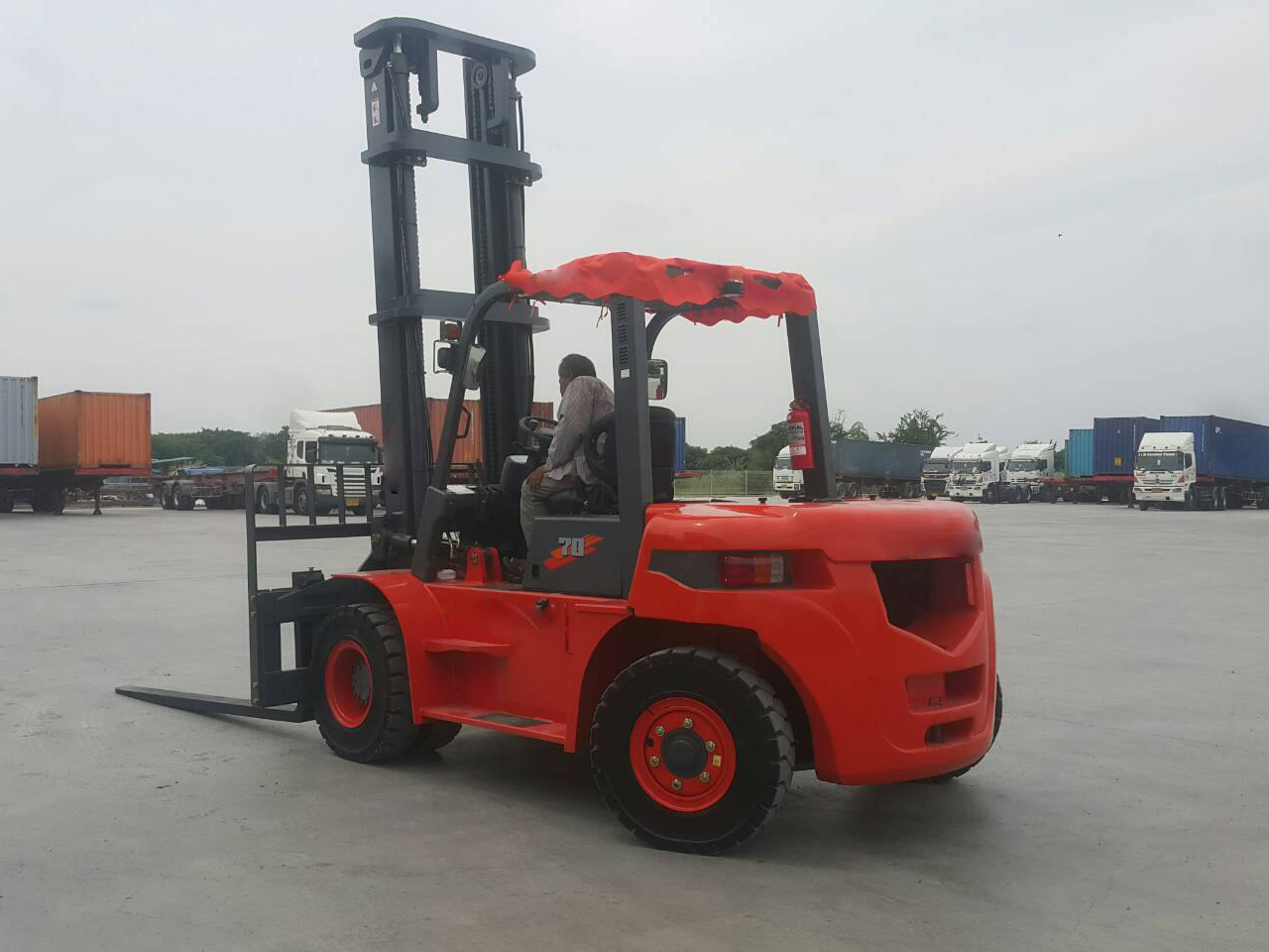 High performance 8ton diesel forklift LG80DT with best price